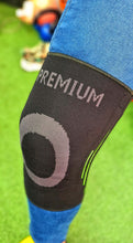 Cargar imagen en el visor de la galería, Rodillera deportiva Premium
